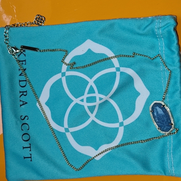 Kendra Scott blue periwinkle gold Dylan necklace - Picture 9 of 9
